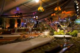 beastlyfeast_2011_tablesetting_ZA_6560
